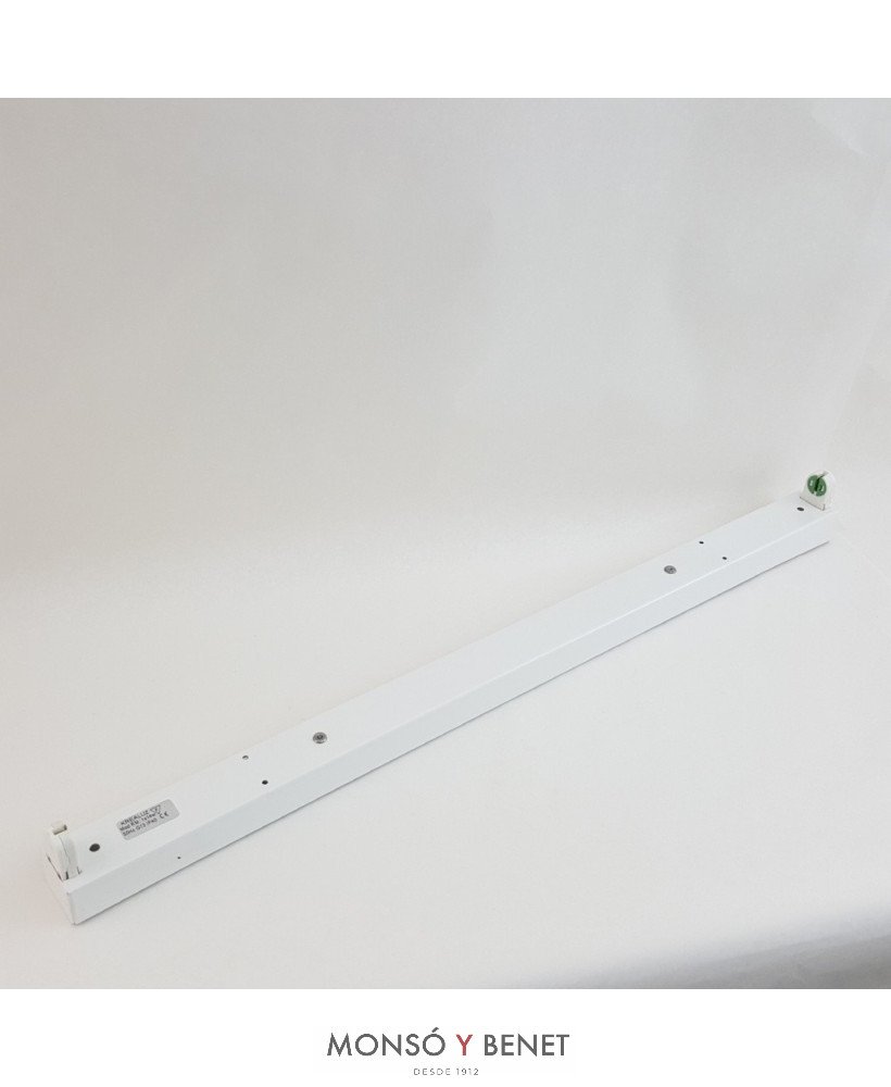 REGLETA FLUORESCENTE ESTRECHA T5 14W.