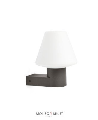 FAROL CON BRAZO MISTU IP44