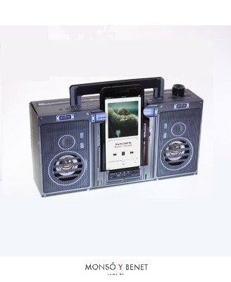 ALTAVOCES DE CARTÓN TIPO RADIO CASSETTE