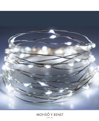 GUIRNALDA 50 LEDS BLANCO FRIO A PILAS A05001