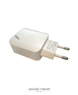 FUENTE CARGADOR USB 230/ 5V. 3.1A. 3553-A