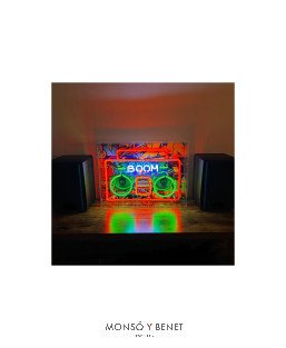 image-hover