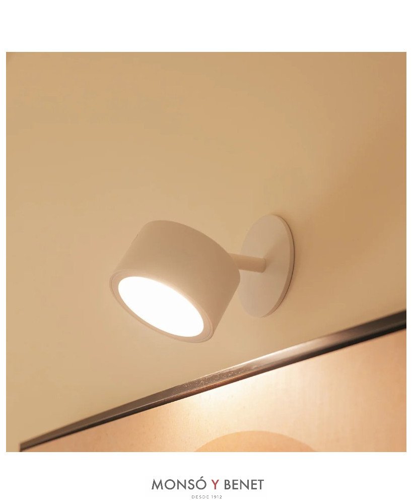 FOCO RECARGABLE USB ORIENTABLE ROLL-8 B C 3000K