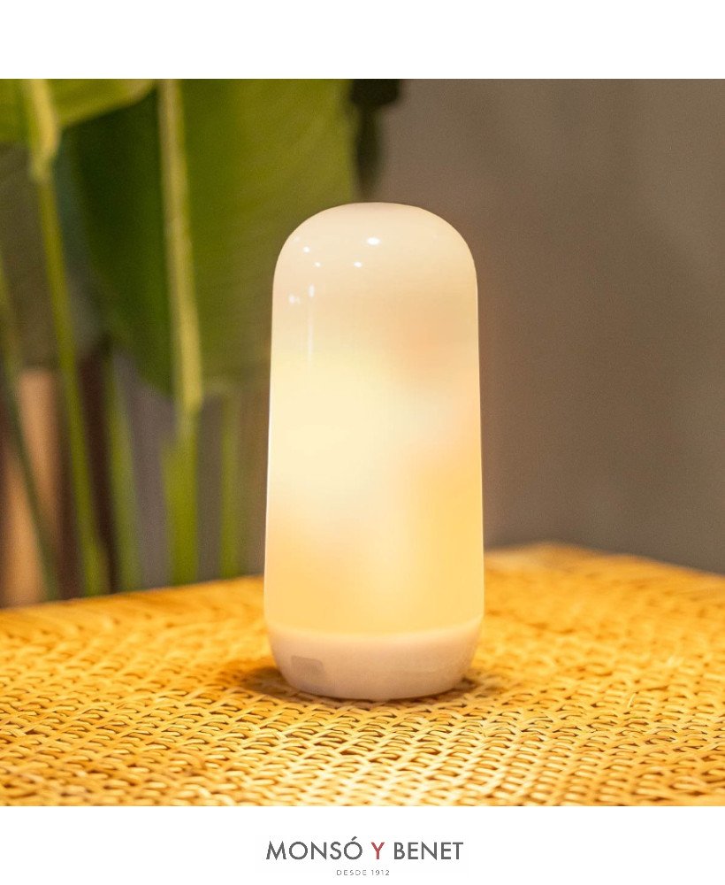 LINTERNA LLAMA SOBREMESA USB CANDY-RS 2000k